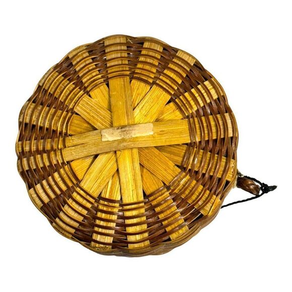 Handwoven Round Pine Straw & Rattan Trinket Box Sewing Jewelry With Lid 3" Mini - Picture 3 of 7